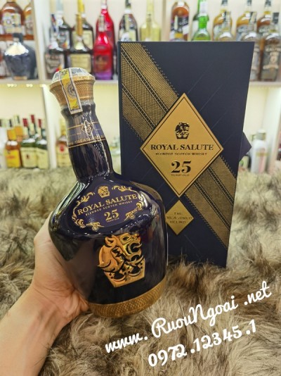 Rượu Chivas 25 The Treasured Blend