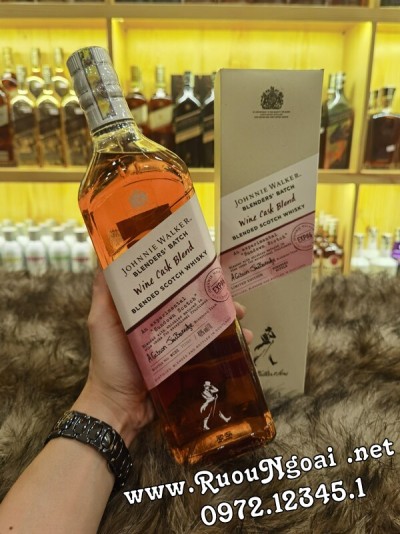 Rượu Johnnie Walker Wine Cask Blend 1000ml