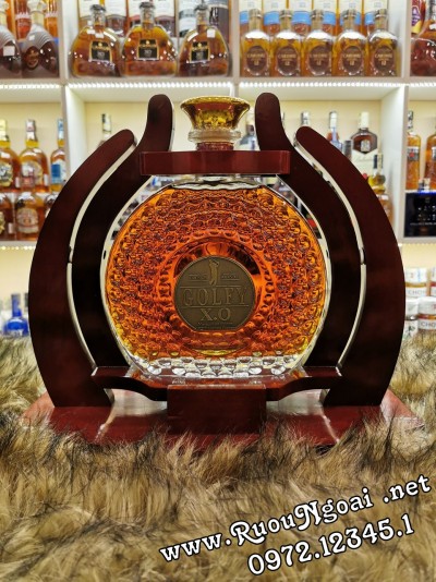 Kệ Rượu Mạnh Brandy Golfy XO